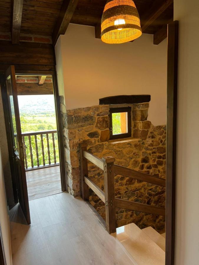 La Cabana De La Nina Beceña Buitenkant foto